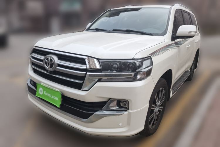 Used Toyota Land Cruiser 2015 4.0L V6 Middle East Low-Trim Version
