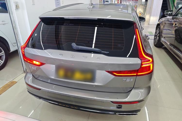 Used Volvo V60 2020 T5 Zhiyuan Luxury Edition