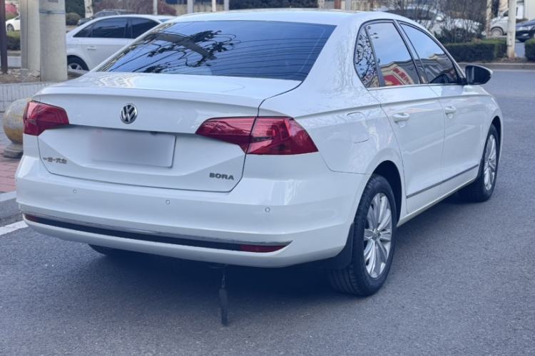 Used Volkswagen Bora 2018 1.5L Automatic Comfort Model Exterior 4
