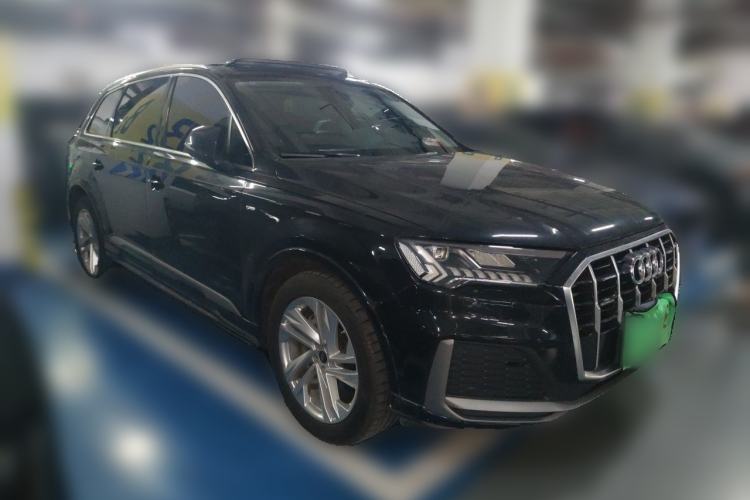 Used Audi Q7 2023 45 TFSI quattro S line Sport model