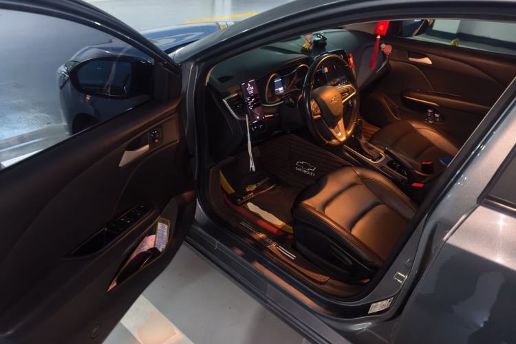 Used Chevrolet Monza 2019 Redline 320T Dual-Clutch Sporty Version China VI Standard