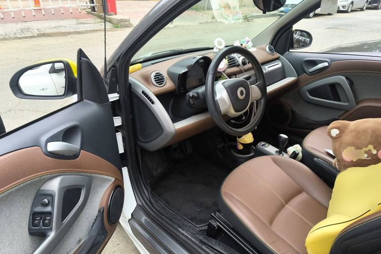 Used smart fortwo 2013 1.0 MHD New Year Special Edition
