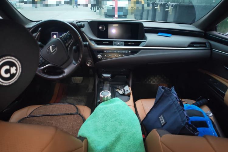 Used Lexus ES 2020 200 Excellence Edition