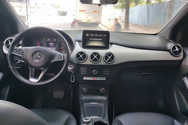Used Mercedes-Benz B-Class 2015 B 200 Fashion Model
