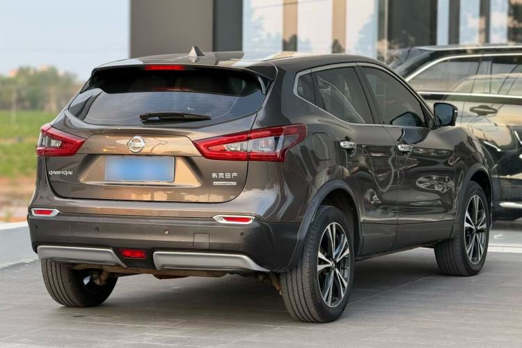 Used Nissan Qashqai 2019 2.0L CVT Luxury Edition Exterior 1
