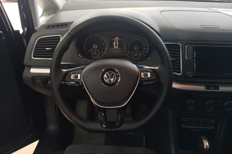 Used Volkswagen Sharan 2018 380TSI Comfort Edition 7-Seater
