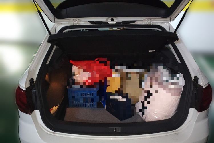 Used Volkswagen C-TREK 2018 1.5L Automatic Fashion Model Trunk