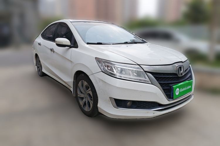 Used Honda Crider 2016 1.8L CVT Luxury Edition Front Right 45 Deg