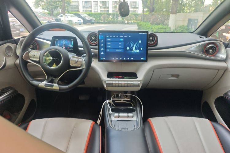 Used BYD Dolphin 2021 405 km Fashion Edition Interior 2