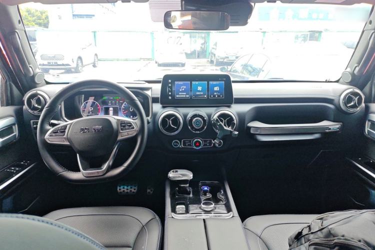 Used BAIC Off-Road BJ40 2023 2.0D Automatic Four-Wheel Drive Blade Hero Edition Adventurer Type
