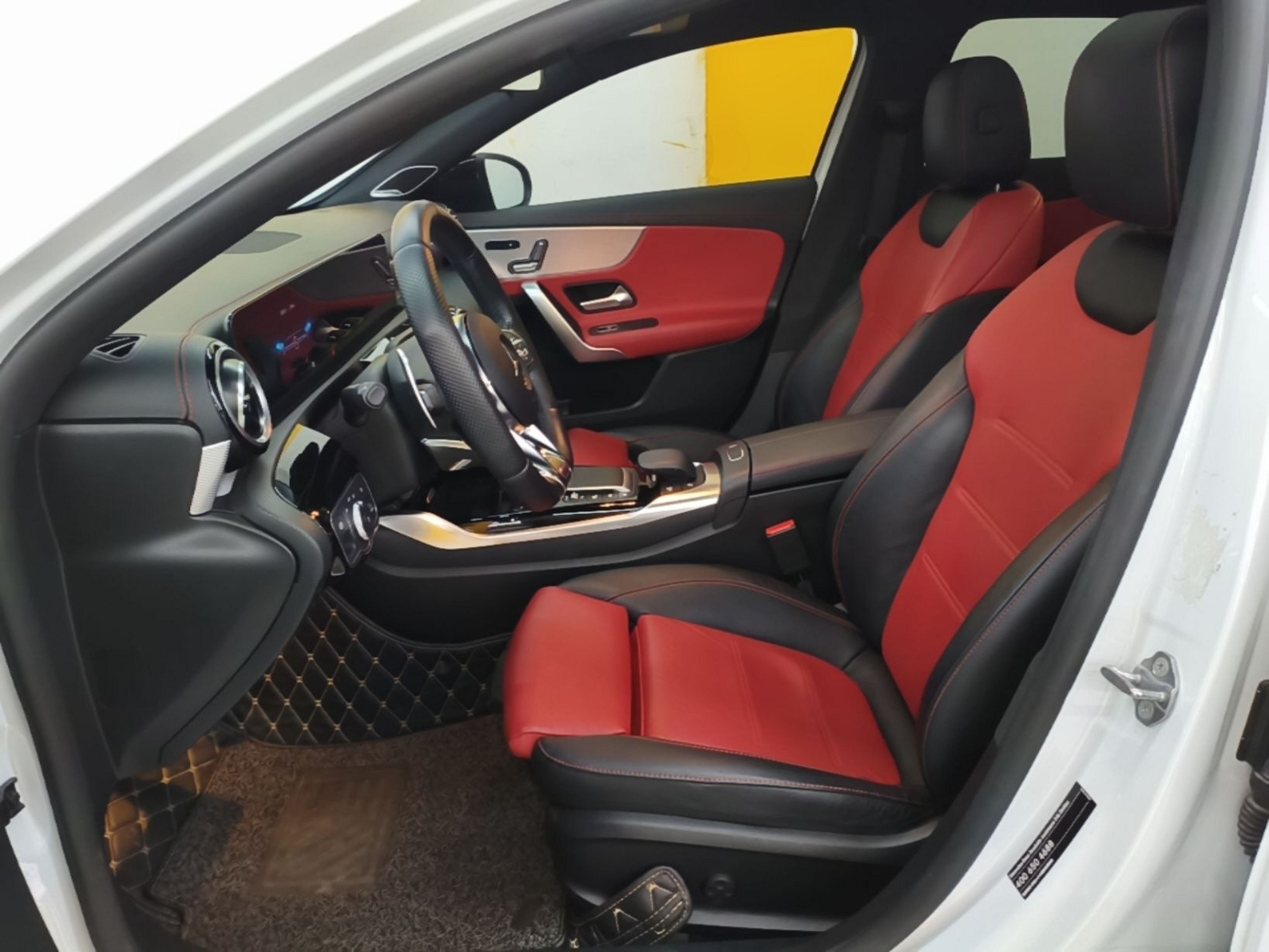 Interior delantero
