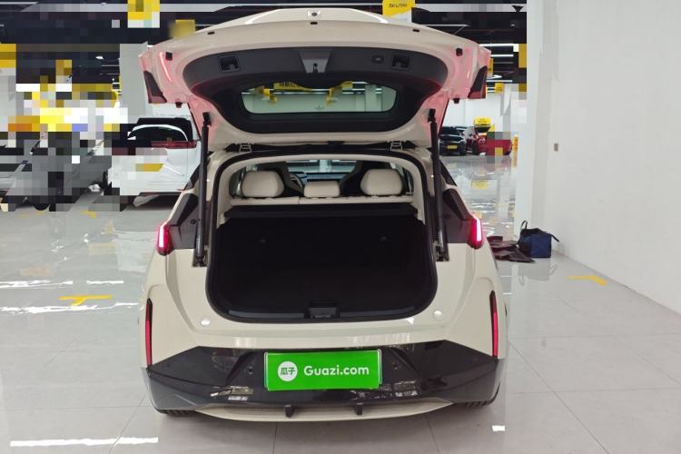 Used Zeekr X 2025 5-Seater Four-Wheel Drive Sport Version Trunk