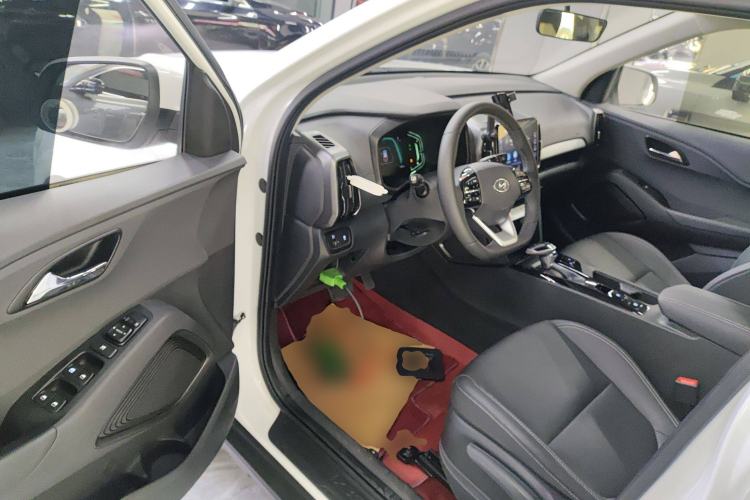 Used Hyundai ix35 2021 2.0L Automatic 2WD GLS Leading Edition Interior 3