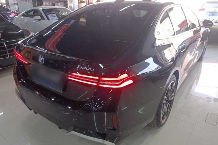 Used BMW 5 Series 2025 530Li Leading Model M Sport Package