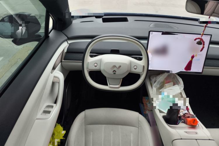 Used ONVO L60 2024 60 kWh Rear-Drive Version
