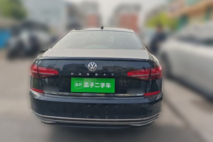 Used Volkswagen Passat 2019 330TSI Luxury Edition China VI Standard
