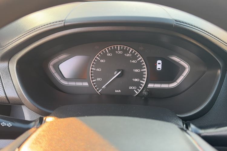 Used CHANGAN Alsvin 2019 1.4L Manual Comfort Edition China VI Standard