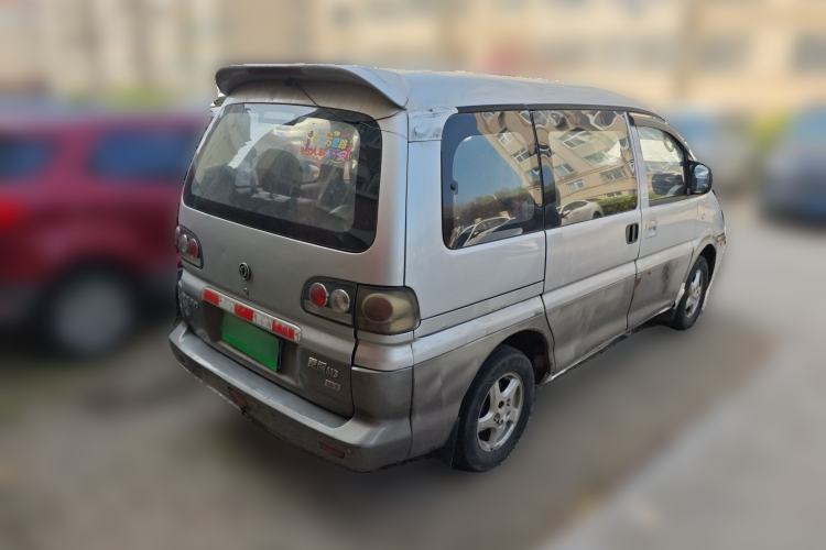 Used FORTHING Lingzhi 2013 M3 1.6L 7-seat Standard Model