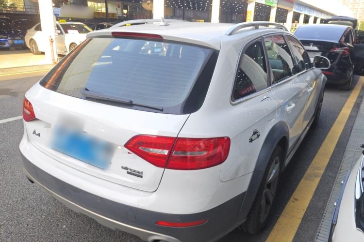 Used Audi A4 2014 40 TFSI allroad quattro plus version
