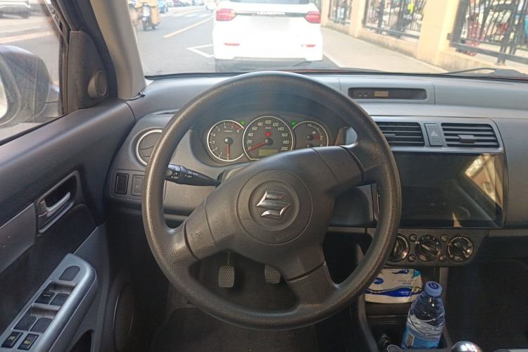 Used Suzuki Swift 2013 1.5L Manual Standard Edition
