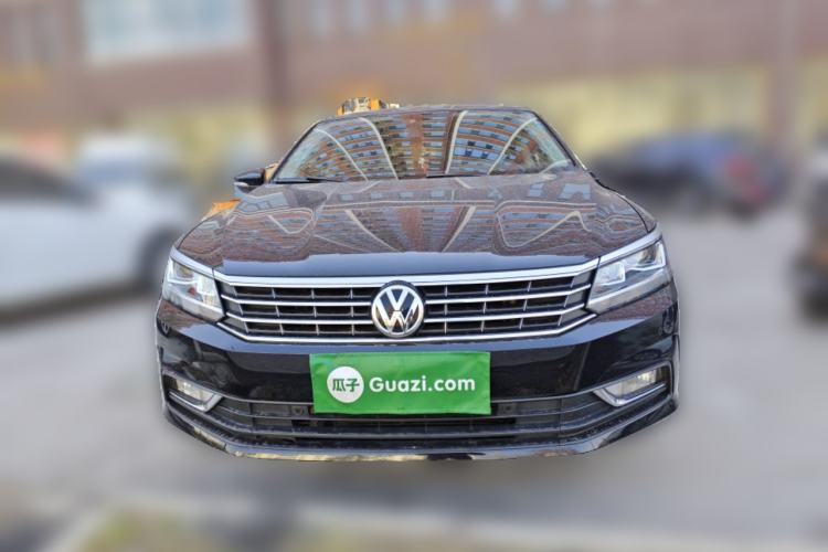 Used Volkswagen Passat 2017 330TSI DSG Luxury Edition Front