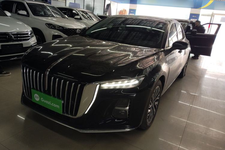 Used Hongqi H5 2025 2.0T Automatic Flag Edition – 500 000 Units Commemorative Version