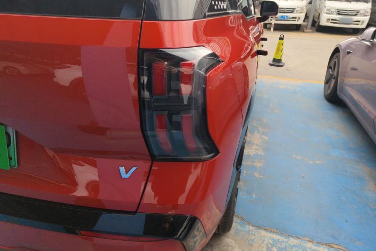 Used AION V 2024 Aion Tyrannosaurus 650 LiDAR Edition