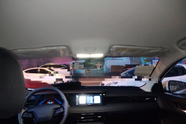 Used Roewe i5 2023 1.5L Manual Comfort Edition
