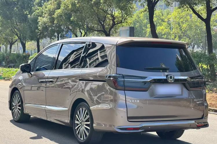 Used Honda Elysion 2022 2.0L eHEV Luxury Edition
