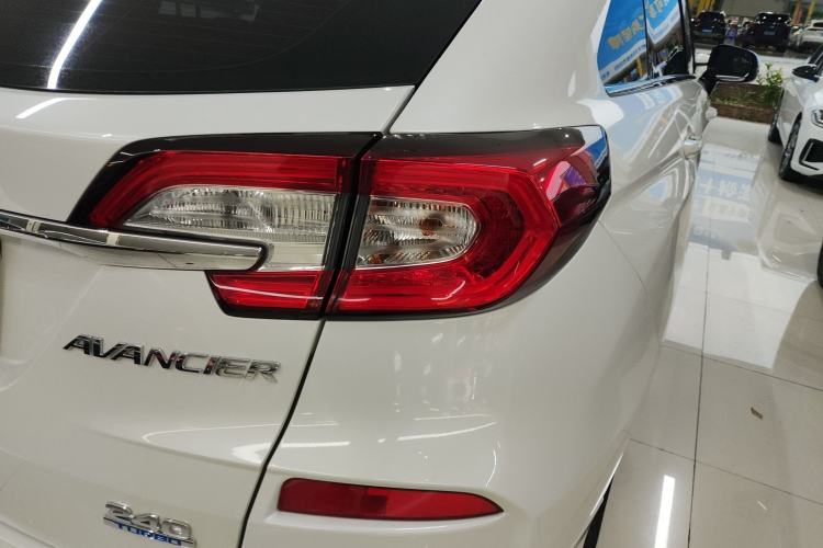 Used Honda Avancier 2017 240TURBO Two-Wheel Drive Elite Edition