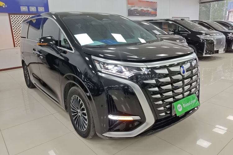 Used Denza D9 2022 DM-i 970 Four-Wheel Drive Prestige Model