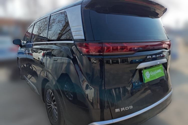 Used Denza D9 2022 DM-i 970 Four-Wheel Drive Prestige Model
