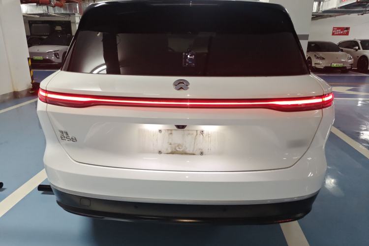 Used Nio ES8 2023 75 kWh Rear