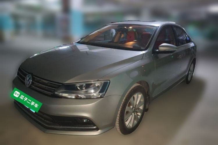 Used Volkswagen Sagitar 2015 230TSI Automatic Comfort Version