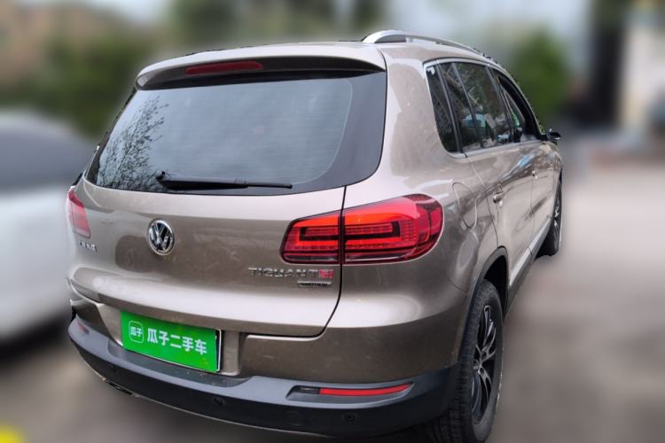 Used Volkswagen Tiguan L 2013 1.8 TSI Automatic All-Wheel Drive Luxury Model
