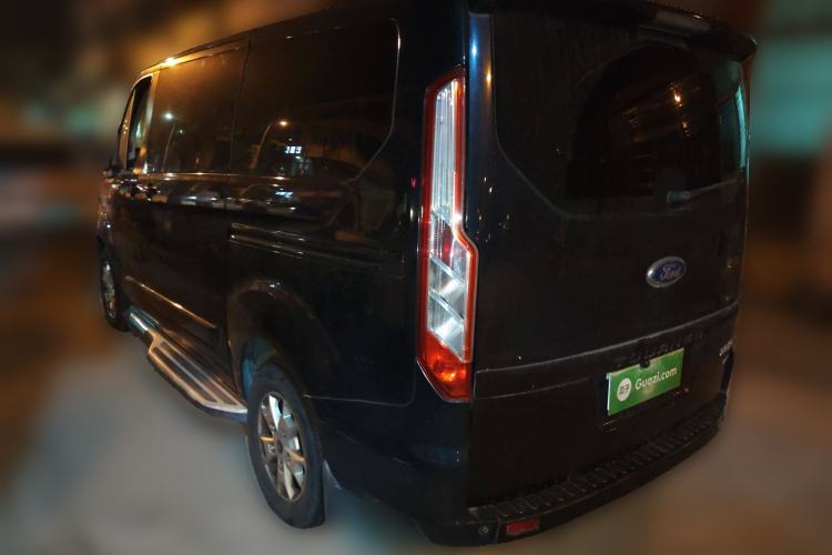 Used Ford Tourneo Custom 2016 2.0T Manual Elite Edition
