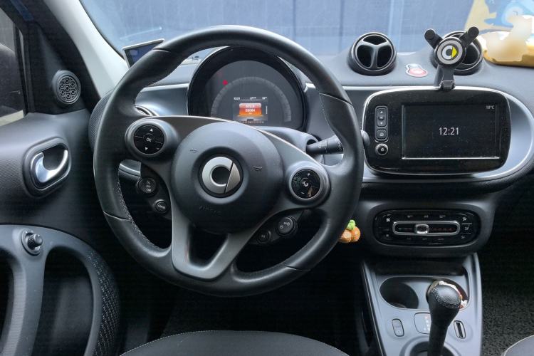 Used smart forfour 2017 0.9T 66kW Beloved Special Edition
