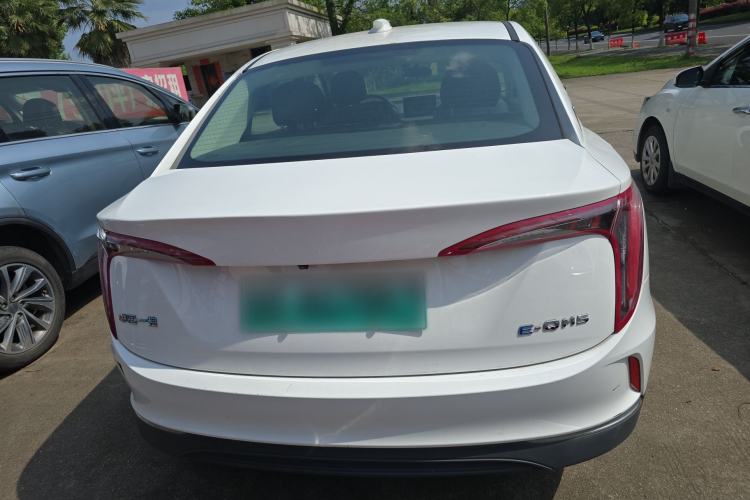 Used Hongqi E-QM5 2022 431 km Charge & Enjoy Edition
