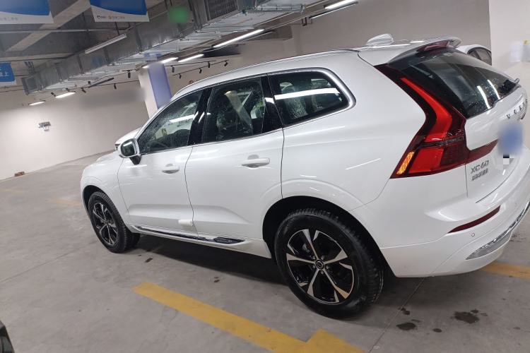 Used Volvo XC60 2026 B5 4x4 Smart Luxury Edition