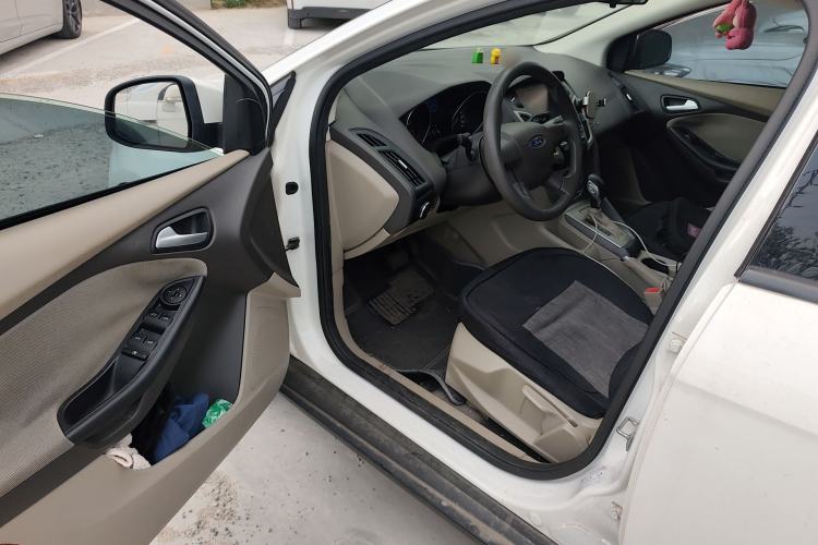 Used Ford Focus 2012 Sedan 1.6L Automatic Comfort Model