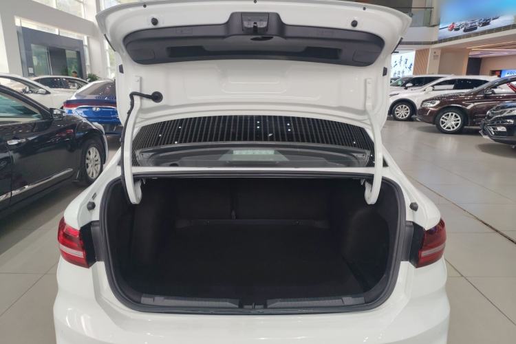 Used Volkswagen Lavida 2023 1.5L Automatic De Yi Edition