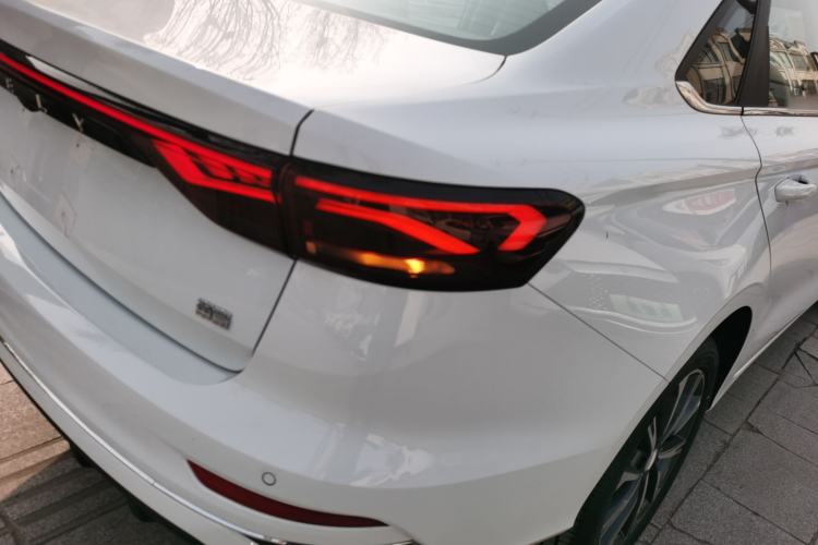 Used Geely Auto Emgrand 2026 Model 4th Generation 4 Millionth Anniversary Edition 1.5L CVT Feiyue Edition
