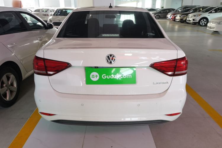 Used Volkswagen Lavida 2019 Lavida Start 1.5L Automatic Trendy Version China VI Standard