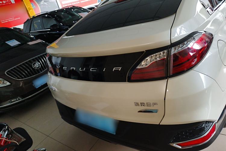 Used Venucia T90 2017 2.0L CVT Leading Edition