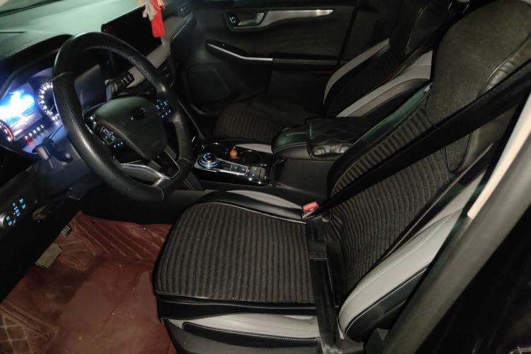 Used Ford Escape 2020 EcoBoost 245 Four-Wheel Drive Titanium Edition Left Front Seat