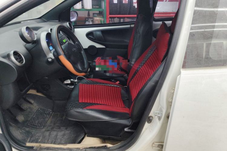 Used BYD F0 2012 1.0L XuanKu Trim
