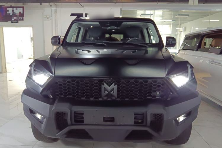 Used Brave warrior 917 2023 Range-Extended Base Model Front