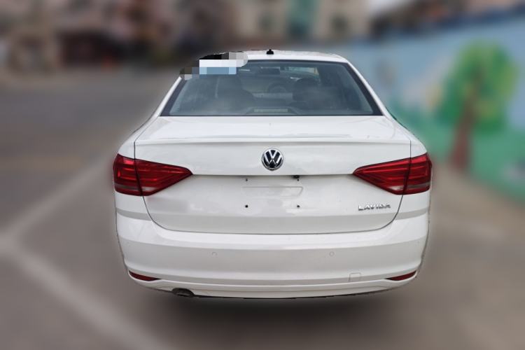 Used Volkswagen Lavida 2017 1.6L Manual Fashion Edition