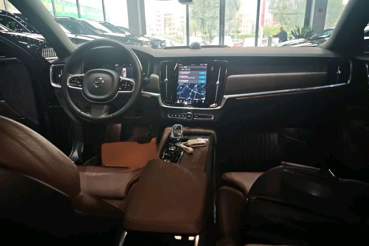 Used Volvo S90 2023 B5 Zhiyuan Luxury Edition