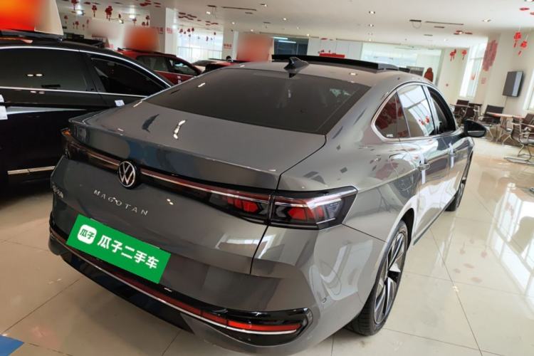 Used Volkswagen Magotan 2024 380TSI DSG Ultimate Edition Rear Right 45 Deg